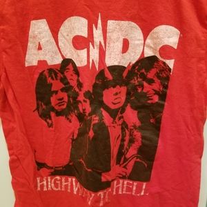 AC/DC tshirt, size M in boys, never worn